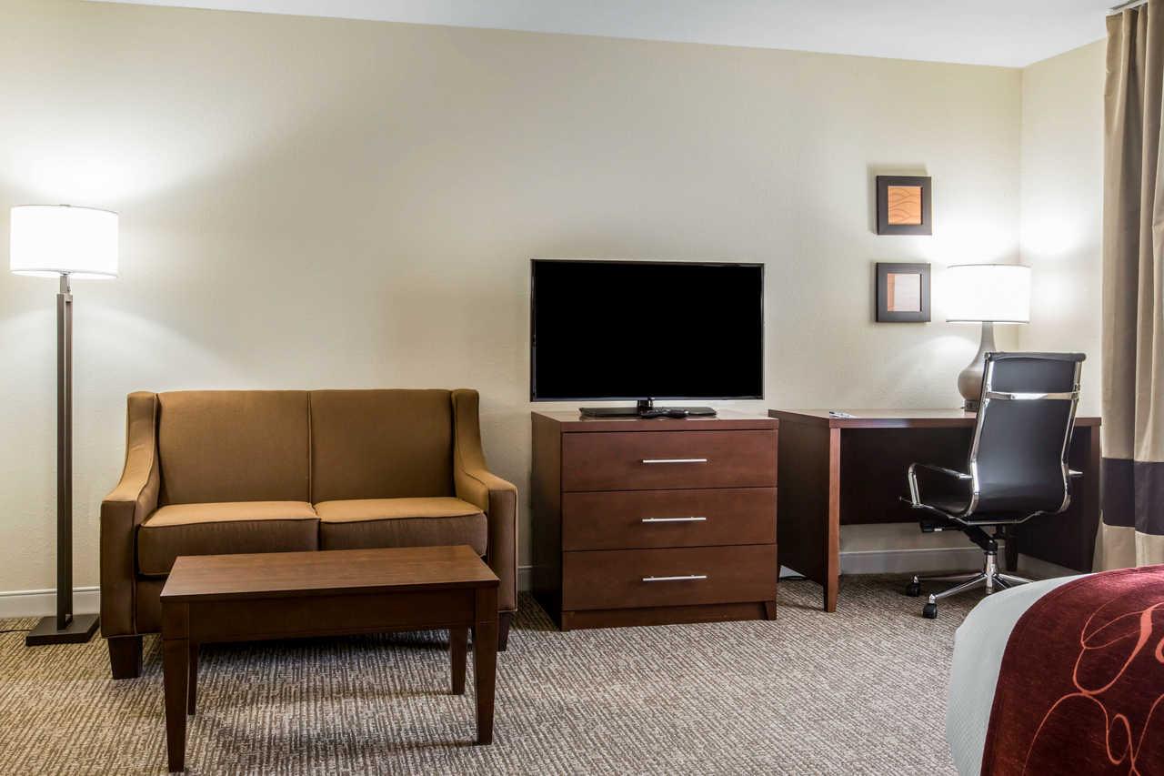 Comfort Inn & Suites Macon West Екстериор снимка