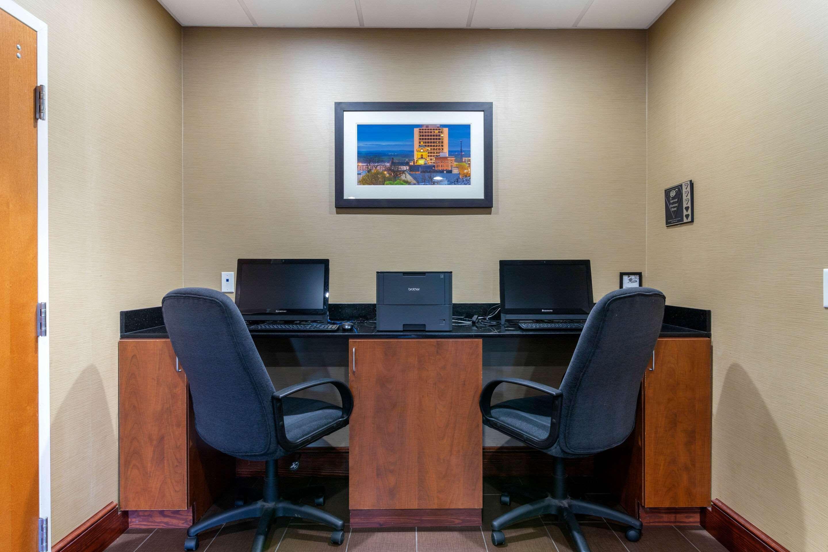 Comfort Inn & Suites Macon West Екстериор снимка